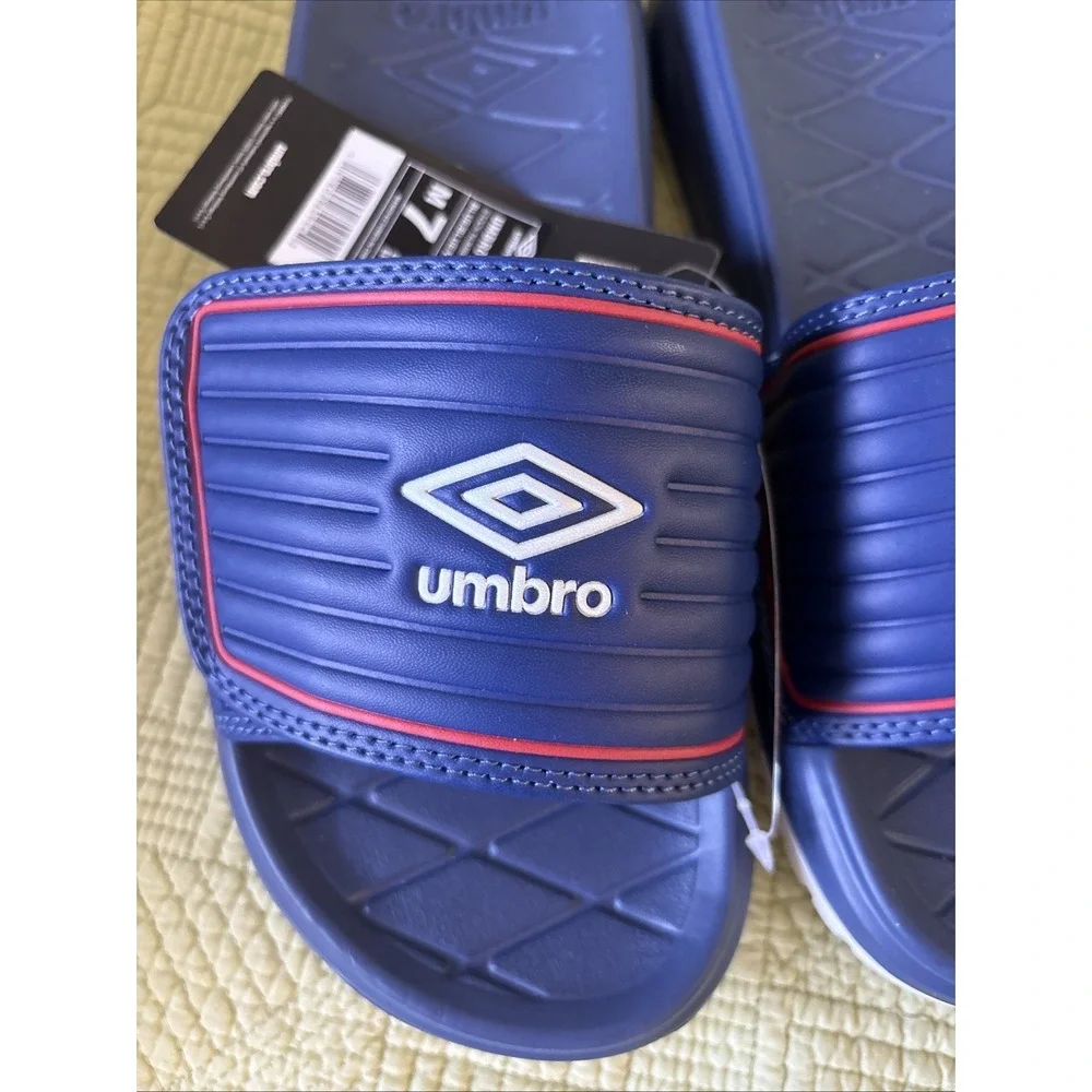 Umbro Rubber Foam Slides Mens 7 Blue/red Piping SUPER COMFORTABLE!